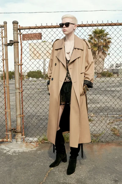 Look 16